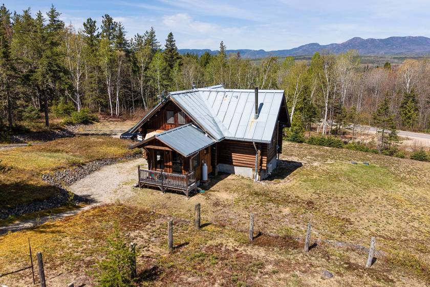 23 - House for sale, Notre-Dame-des-Monts (Code - ndm004, Charlevoix)