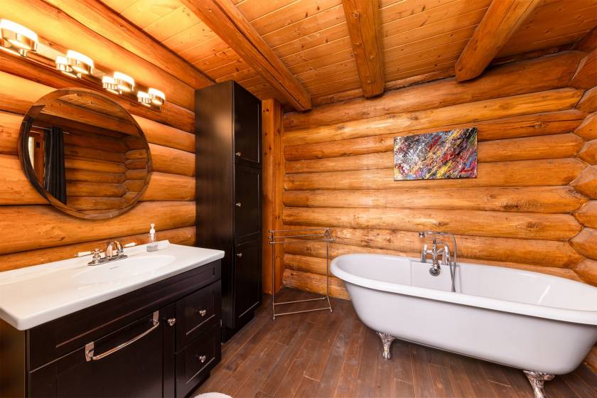 8 - House for sale, Notre-Dame-des-Monts (Code - ndm004, Charlevoix)