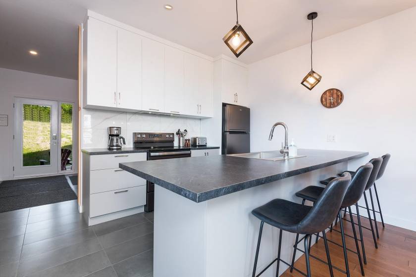 8 - House for sale, Petite-Rivière-Saint-François (Code - pr847, Charlevoix)