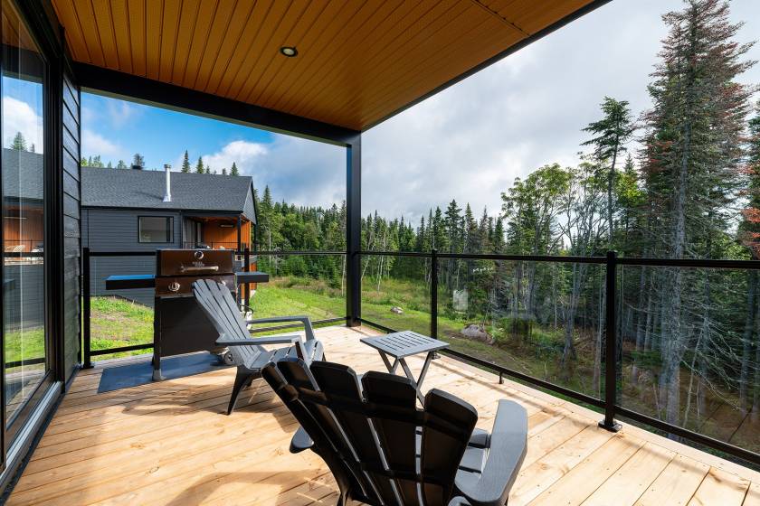 25 - House for sale, Petite-Rivière-Saint-François (Code - pr806, Charlevoix)