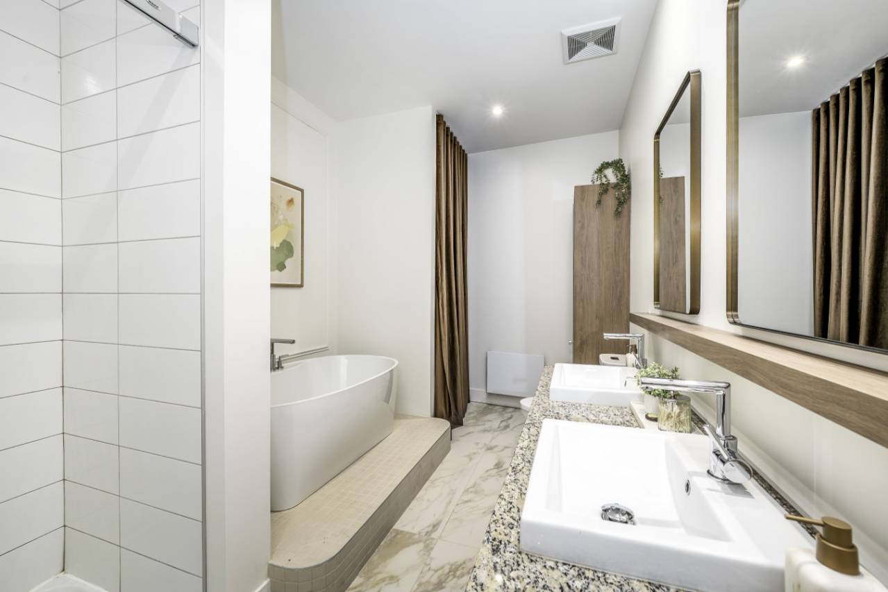 49 - Condo à louer, Vieux-Québec (Code - 760102, vieux-quebec)