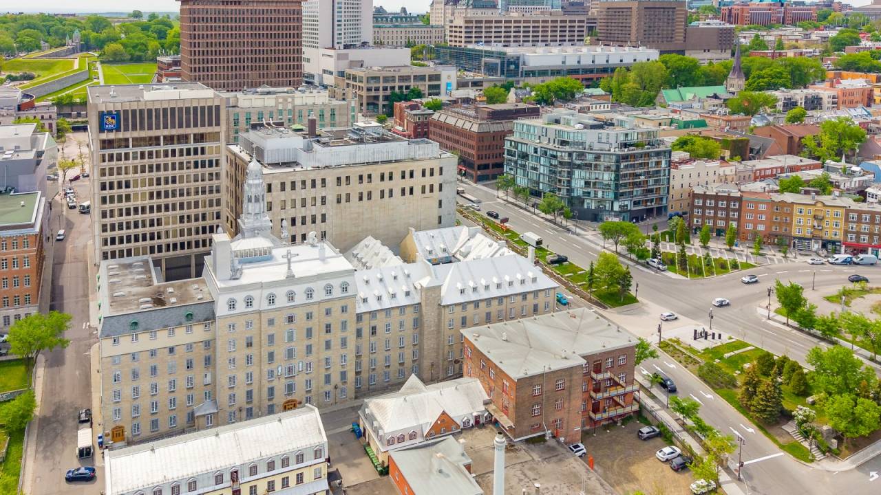 66 - Condo à louer, Vieux-Québec (Code - 760102, vieux-quebec)