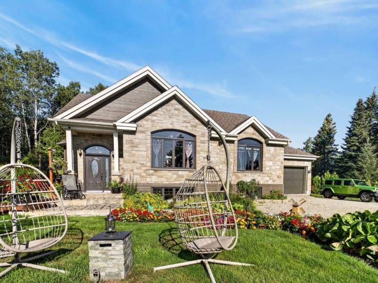 Maison à vendre - Les Éboulements, Charlevoix (EB332)