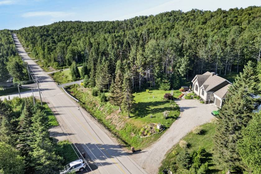 36 - Maison à vendre, Les Éboulements (Code - eb332, Charlevoix)